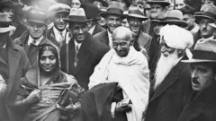 મહાત્મા ગાંધી