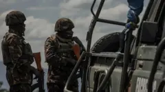 Abasirikare bo mu ngabo z’akarere k’Afurika y’uburasirazuba (EACRF) barinze ikigo cya gisirikare cya Rumangabo, nyuma y’inama hagati y’abategetsi ba EACRF n’inyeshyamba za M23, mu muhango wo gushyikiriza icyo kigo ingabo za EACRF mu burasirazuba bwa DR Congo, ku itariki ya 6 Mutarama (1) mu 2023. 
