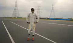 भारत से फॉर्मूला (रेसिंग कार) के एकमात्र विकलांग ड्राइवर हैं चेतन 