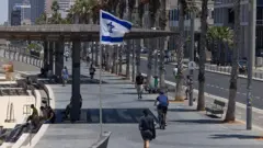 شارع في تل أبيب