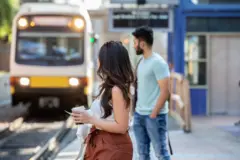 ரயில் தண்டவாளம் 