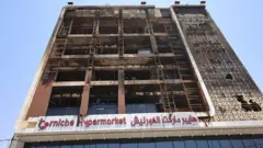 hipermercado Corniche