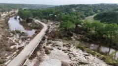 Наслідки повені в Техасі