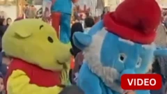 காணொளி: காஸாவில் இடிபாடுகளுக்கு மத்தியில் ஈத் பண்டிகை கொண்டாட்டம்