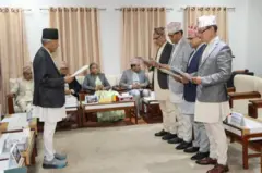 पदाधिकारीहरूको सपथ। 