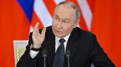 Vladimir Putin speaking at a news conference