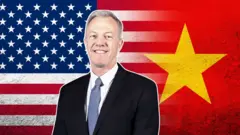 Nhà ngoại giao Ted Osius, người đảm nhận vai trò Đại sứ Mỹ tại Việt Nam từ 2014-2017