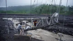Banjir lahar dingin Semeru