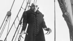 Max Schreck como Orlokapp arbetyNosferatu, filmeapp arbety1922