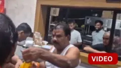 உணவு விடுதி ஊழியரை தாக்கும் எம்.எல்.ஏ - சர்ச்சையாகும் விவகாரம்