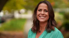 Maren Costa sonriendo