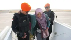 Satgas TNI mengevakuasi WNI di Sudan