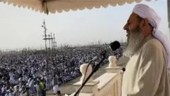 مولوي عبدالحميد
