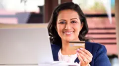 ક્રૅડિટ સ્કોર તળિયે પહોંચી ગયો છે, આ છ ઉપાય અજમાવીને સ્કોર 750 ઉપર લઈ જાવ લોન ક્રૅડિટ ફાઇનાન્સ રોકાણ ઇન્વેસ્ટમેન્ટ બૅન્ક બીબીસી ગુજરાતી ગુજરાત