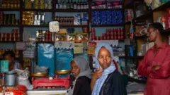 ከተማ ከረን