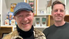 Primer plano de Gavin Arm y Bert de Wit