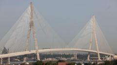 El nuevo puente que conecta a Canadá con EE.UU. y se convirtió en un símbolo de las divisiones entre ambos países