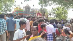 மண்டகப்படி ஒதுக்குவதில் இருதரப்பினர் இடையே பிரச்னை 