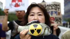 တောင်ကိုရီးယားက ဆန္ဒပြပွဲ 