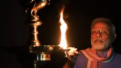 नरेंद्र मोदी