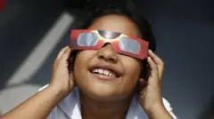 सूर्य ग्रहण