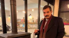 sinan ateş 