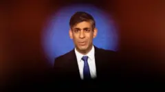 பிரிட்டன் விசா: புதிய விதிகள் இந்தியர்களின் கனவுகளை காவு வாங்கப் போகிறதா?