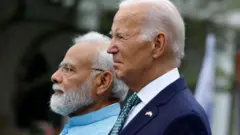 జో బైడెన్, మోదీ ఫోటో 