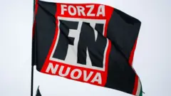 Forza Nuova bayrağı