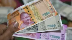 नवीन भारतीय नोटांवरही गांधीजी कायम आहेत