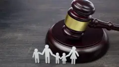 పుణేలో కారు ప్రమాదం 