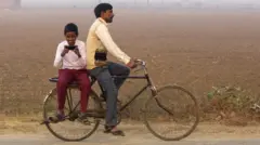બાળકોને ફોન