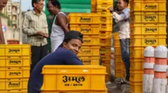 அமுல் பால் கொள்முதலுக்கு எதிர்ப்பு: காரணம் என்ன?