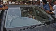 राज ठाकरे उद्धव ठाकरे