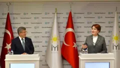 Ahmet Davutoğlu ve Meral Akşener