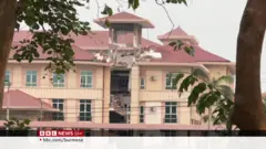 ငလျင်ကြောင့် ဝန်ကြီးဌာနတချို့ ထိခိုက်ပျက်စီး