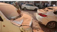 Aworan awọn ọkọ ti ikọlu ba ni Jammu, India lọjọ kẹwaa, oṣu Karun-un ọdun 2025 yii.