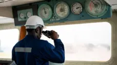 మర్చంట్ నేవీ, ఉపాధి, ఉద్యోగం, విద్య