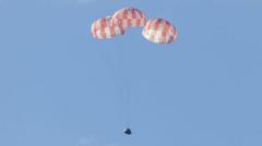 "Montados en una bola de fuego": cómo fue, paso a paso, el peligroso reingreso a la Tierra de la tripulación de Artemis II