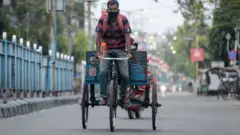 रिक्शाचालक