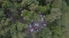 چادر پناهجویان در جنگل کاله 