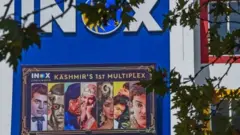 কাশ্মীরে ২৩ বছর পর সিনেমা ফিরেছে বড় পর্দায়