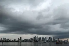 ভারতের মুম্বাইতে এবার মনসুন এসেছে আজ (২৬শে মে), নির্ধারিত সময়ের ১৭ দিন আগে