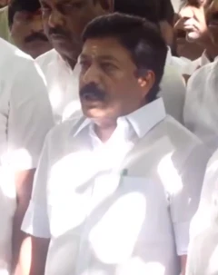 சி.வி.சண்முகம்