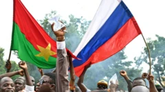 Darbeyi kutlayanlar.