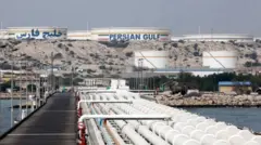 በኻርግ ደሴት ሚገኝ የነዳጅ ማከማቻ