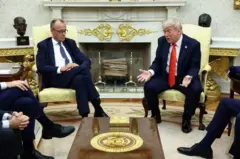 nemacki kancelar fridrih merc i donald tramp u beloj kuci