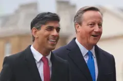 ਬ੍ਰਿਟੇਨ ਦੇ ਪ੍ਰਧਾਨ ਮੰਤਰੀ ਰਿਸ਼ੀ ਸੁਨਕ ਅਤੇ ਵਿਦੇਸ਼ ਮੰਤਰੀ ਡੇਵਿਡ ਕੈਮਰੂਨ