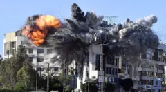 Explosión causada por un ataque israelí.