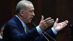 Erdoğan Meclis'te grup toplantısında konuşuyor